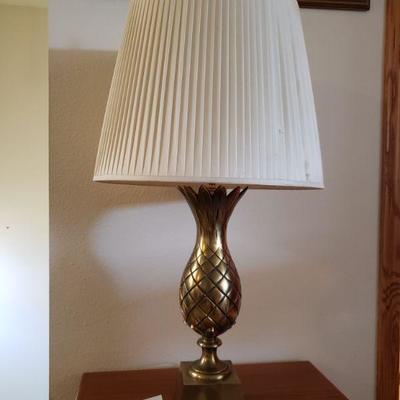 Lot 383: Mid Century Brass Pineapple Lamp
