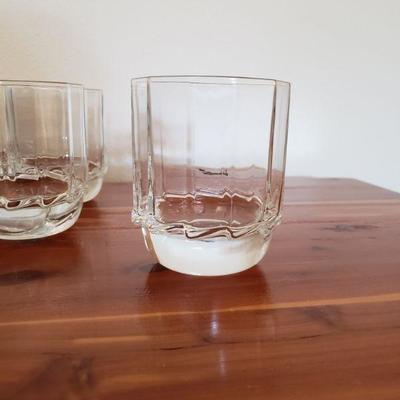 Lot 391: Mid Century Glassware