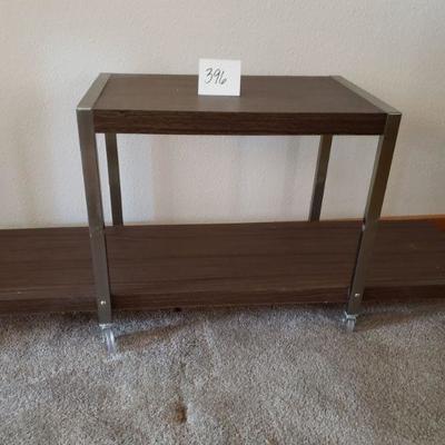 Lot 396: Mid Century Tiered Table