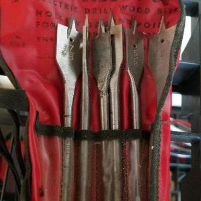 LOT #401: Bundle of Tools including Drill Bits and Rulers