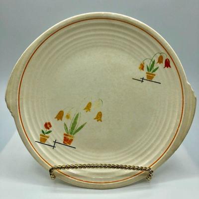 Pair of Vintage 1930s Knowles Pottery Yorktown Shaped Plates