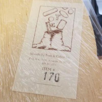 LOT #430: Two Craft Wood Animal Forms + 2 Craft Wood Frames