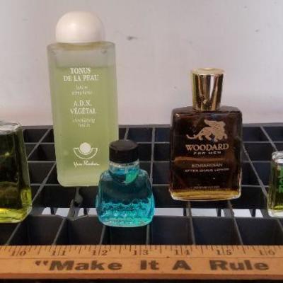 LOT #434: Vintage group of Vintage Men's After Shave Lotion