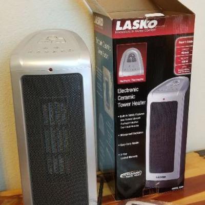 LOT #461: Lasko Ceramic Electric Heater Appears Barely Used