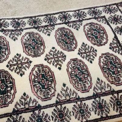 LOT #463: Vintage Floor Rug