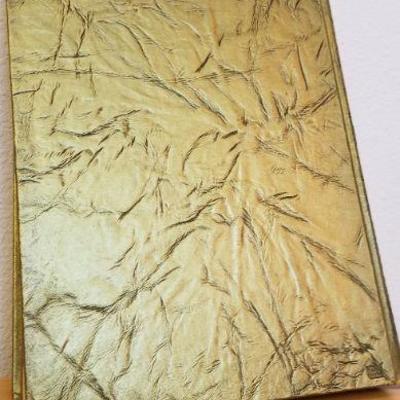 LOT #481: Vintage 1949 Blue Gold University of California Yearbook Hardback 