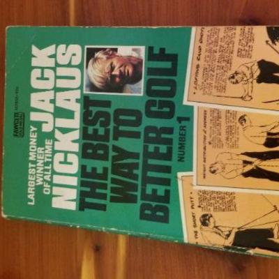 LOT #484: Vintage Golf Guide Books Assorted