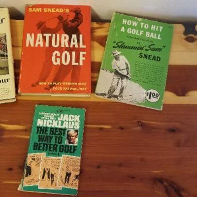 LOT #484: Vintage Golf Guide Books Assorted
