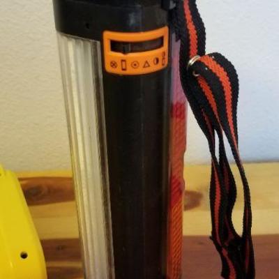 LOT #485: Pair of Safety Lights 