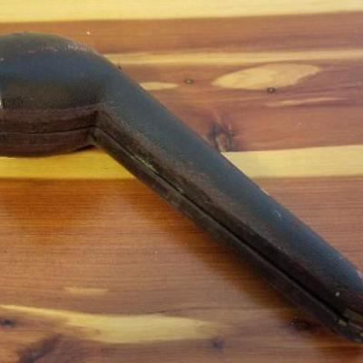 LOT #489: Vintage White Meerschaum Smoking Pipe w/ Case