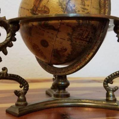 LOT #499: Vintage Small Desktop Globe