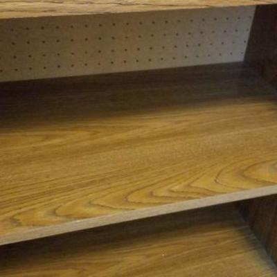 LOT #501: Small Book or Storage Shelf (24.75" Ã— 15" Ã— 29.5")