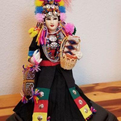 LOT #516: Vintage Doll in Case