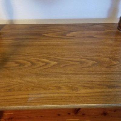 LOT #525: Vintage Brown Spindle Leg Shelf