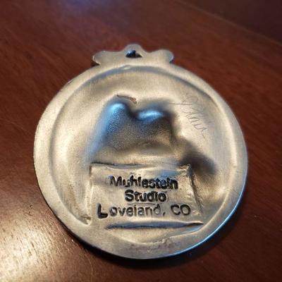 Lot 547: Pewter Muhiestein Studios Ornament
