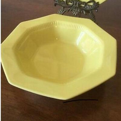 Nikko Daffodil Yellow Serving bowl