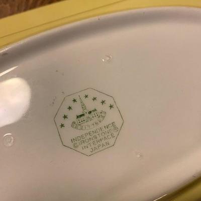 Independence Ironstone Serving bowl in Daffodil Yellow