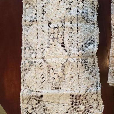 Lot 564: Lace Tablecloth  & 2 Runners
