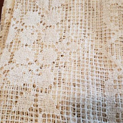 Lot 565:  Handmade Lace Tablecloth & 1 white Vintage Tablecloth, Napkins