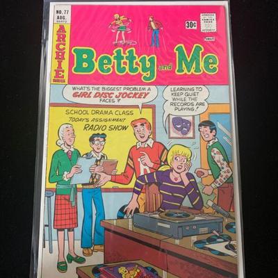 Lot: 7 Archie Series Comics: No. 77  AUG