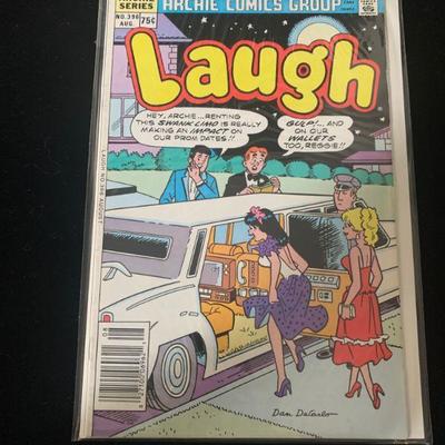 Lot: 13 Archie Series Comics: No. 396    AUG