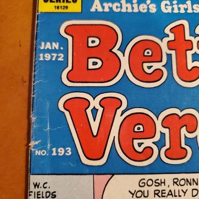 Lot: 15 Archie Series Comics: No. 193    JAN 1972