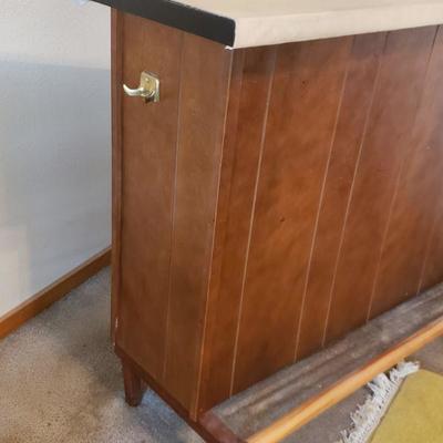 Lot 570: Mid Century Bar