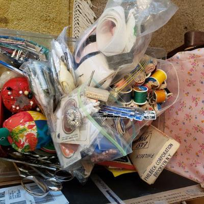 Lot 576: LARGE Sewing Notions Lot