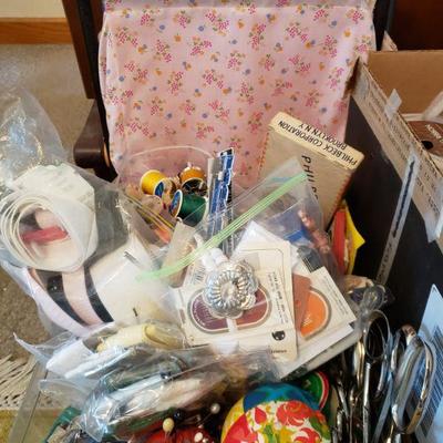 Lot 576: LARGE Sewing Notions Lot