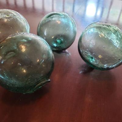 Lot 577: Vintage Japanese Fishing Floats