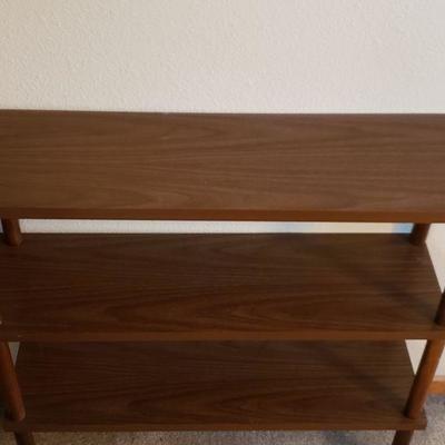 Lot 581: Mid Century Shelf