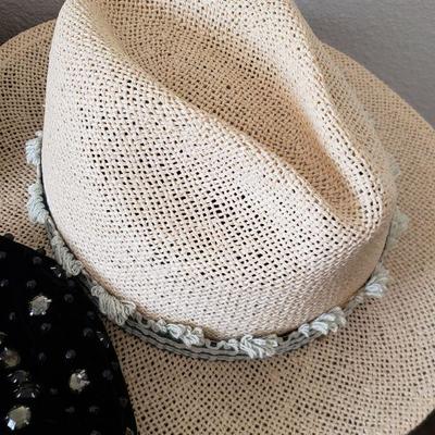 Lot 584: Vintage Fur, Rhinestone, Feather, Ect. HATS and Hat Pin