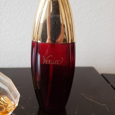 Lot 589: Vintage Perfume Lot
