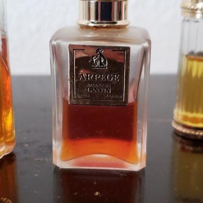 Lot 590: Vintage Perfume Lot