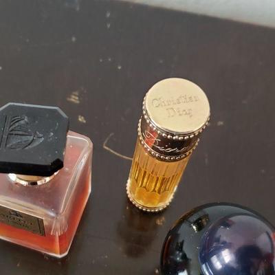 Lot 590: Vintage Perfume Lot