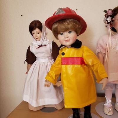 Lot 603: Vintage Doll Lot