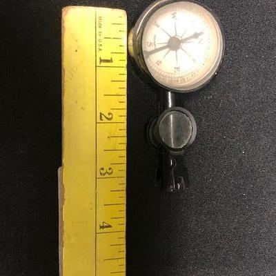 Small Pocket Compass with Magnifying Glasses