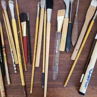 Lot 617: Artist Paintbrush Lot