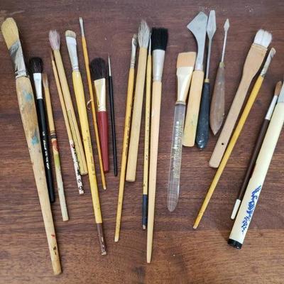 Lot 617: Artist Paintbrush Lot