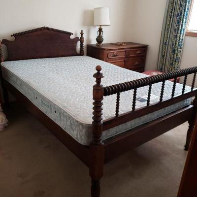 Lot 619: Beautiful Antique Bed