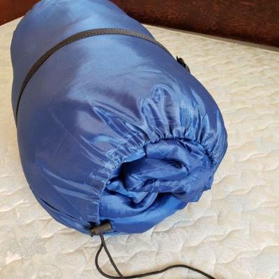 Lot 620: Sleeping Bag