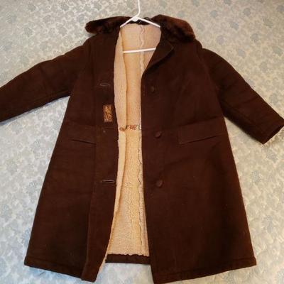 Lot 626: Vintage Foggensteiner Wein Suede with Shearling lined Coat