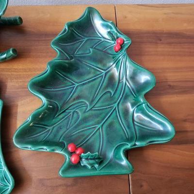 Lot 629: Mid Century Lefton Holly Christmas Set