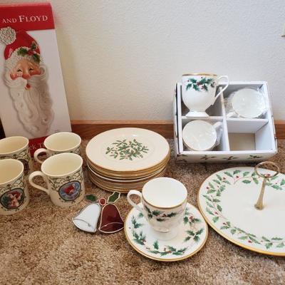 Lot 631: Lenox, Mikasa & Fitz and Floyd Christmas Lot