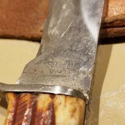 LOT #633: Vintage Hunting Knife by SUNBRITE Japan w/ Sheath