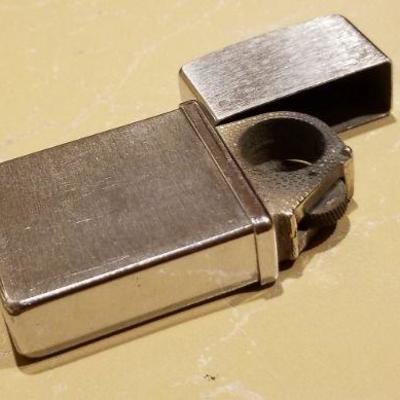 LOT #634: Vintage Lighter NIMROD COMMANDER