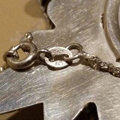 LOT #635: GORHAM Vintage Sterling Silver Ornament w/ Sterling Silver Necklace 