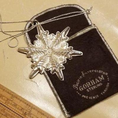 LOT #635: GORHAM Vintage Sterling Silver Ornament w/ Sterling Silver Necklace 