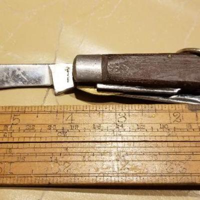 LOT #643: Vintage Pocketknife Brown Handle