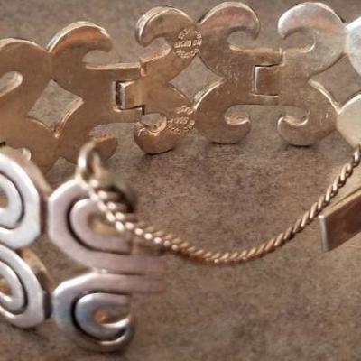 LOT #670: Vintage TAXCO Signed 925 Sterling Silver Designer Bracelet